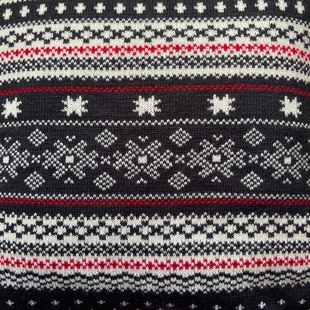 Brooks Brothers Fair Isle Sweater Knit Accent Pillow Covers Set of Two - Picture 12 of 16